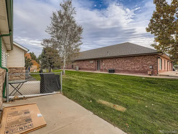 a house view with a garden space