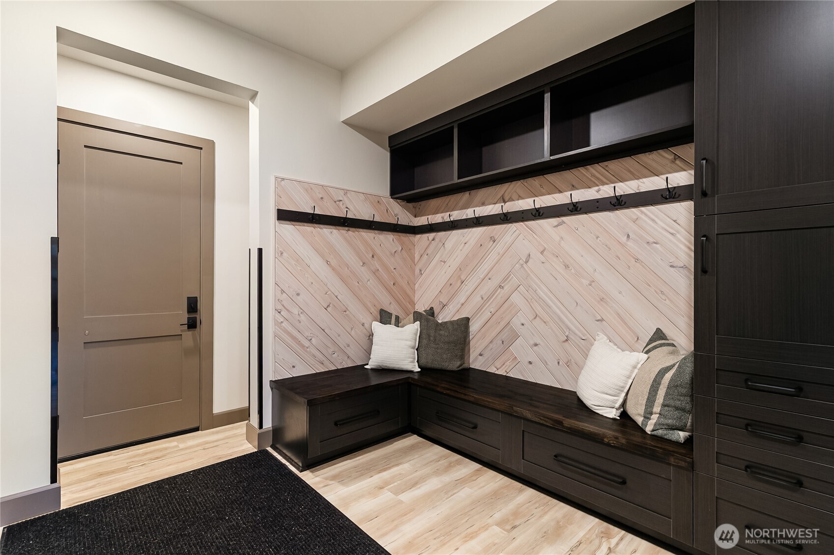 8227 Comox Road Blaine, WA 98230 - Photo 28 of 40