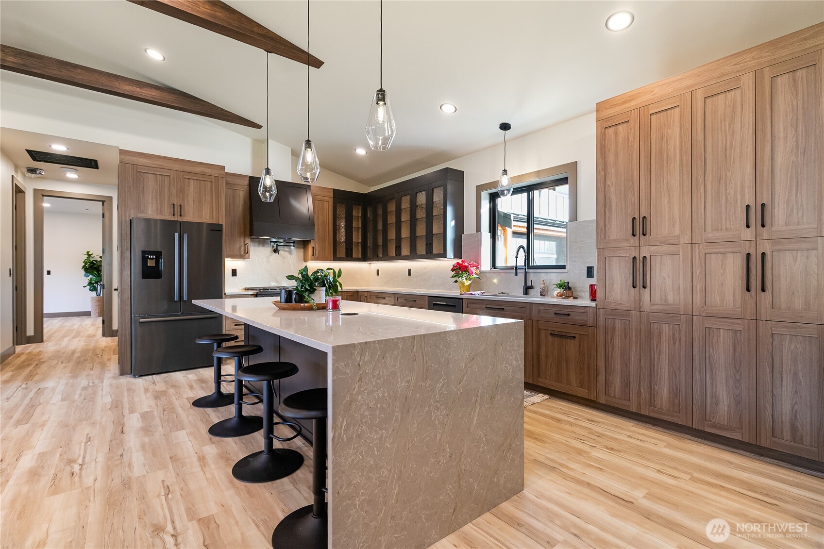 8227 Comox Road Blaine, WA 98230 - Photo 8 of 40