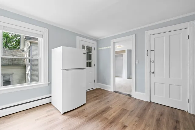 $1,250,000 | 10-12 Pine Street, Kittery, ME 03904