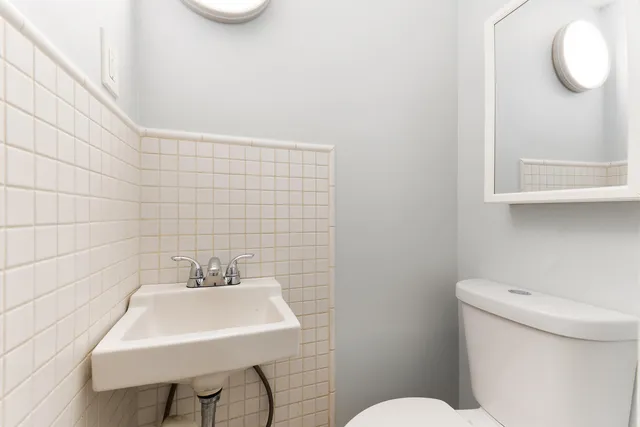 $1,250,000 | 10-12 Pine Street, Kittery, ME 03904