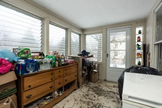 $1,250,000 | 10-12 Pine Street, Kittery, ME 03904