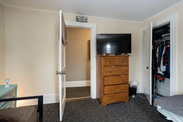 $1,250,000 | 10-12 Pine Street, Kittery, ME 03904