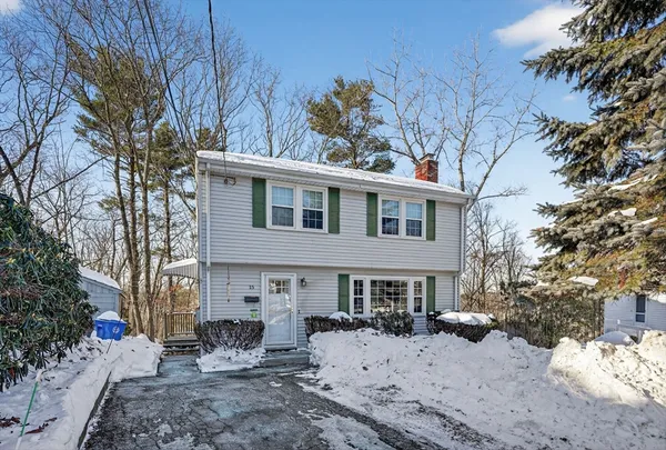 $779,000 | 15 Flagg Circle, Waltham, MA 02453