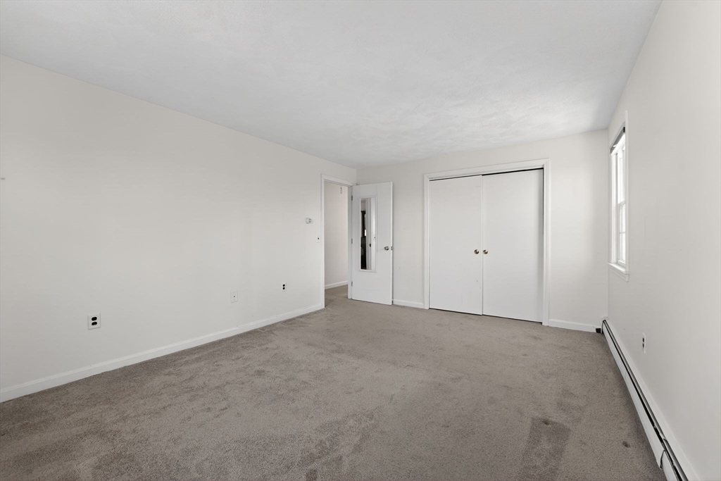 15 Flagg Circle Waltham, MA 02453 - Photo 27 of 37