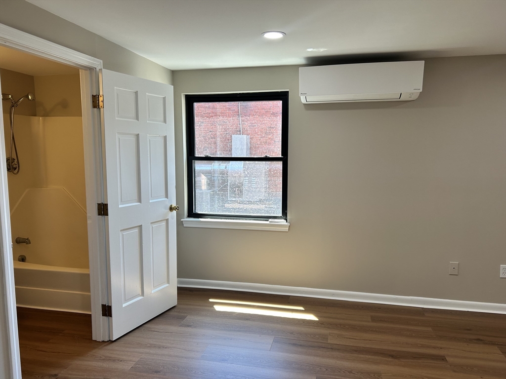 33 Federal Street, Unit 3 Salem, MA 01970 - Photo 13 of 16