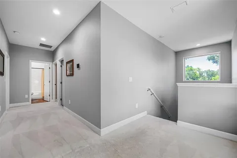 $724,900 | 7507 North Dartmouth Avenue, Tampa, FL 33604