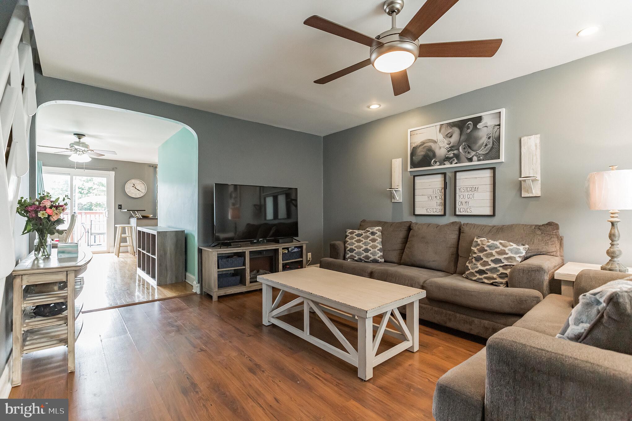 3372 Fordham Road Philadelphia, PA 19114 - Photo 3 of 30 Gallery Image 3