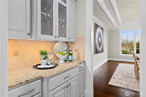 $3,750,000 | 5726 251st Court Northeast, Redmond, WA 98053