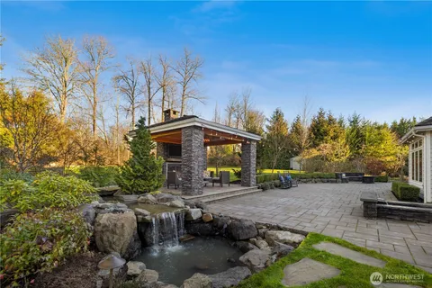 $3,750,000 | 5726 251st Court Northeast, Redmond, WA 98053