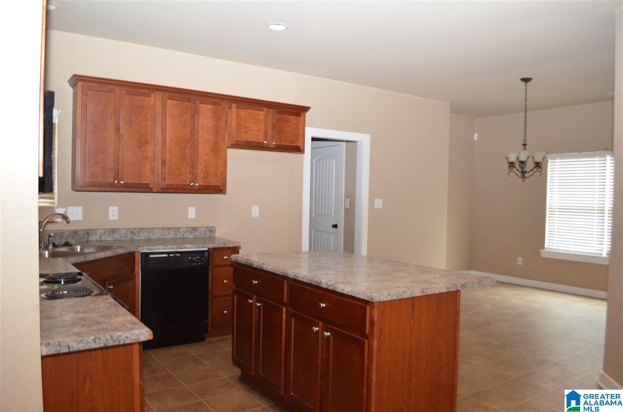 9201 Rookwood Place Warrior, AL 35180 - Photo 9 of 26