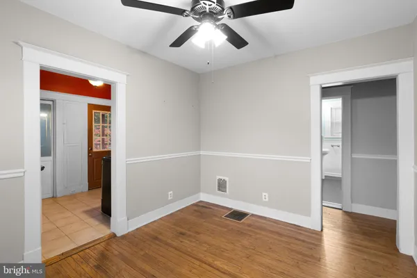 wooden floor in an empty room