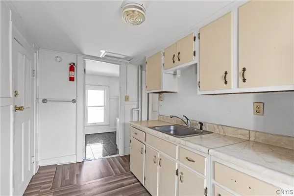 $174,900 | 170 West 8th Street, Oswego, NY 13126