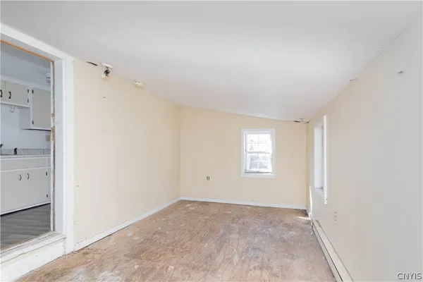 $174,900 | 170 West 8th Street, Oswego, NY 13126
