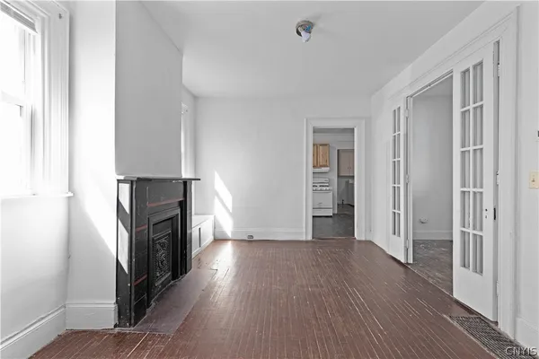 $174,900 | 170 West 8th Street, Oswego, NY 13126