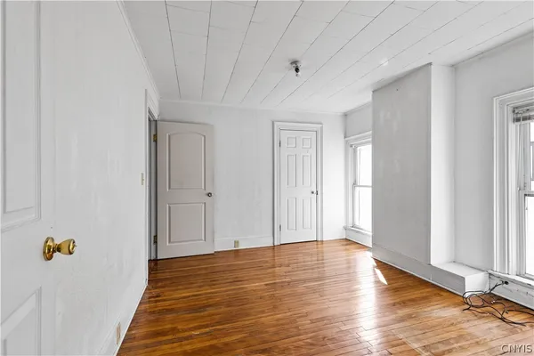 $174,900 | 170 West 8th Street, Oswego, NY 13126