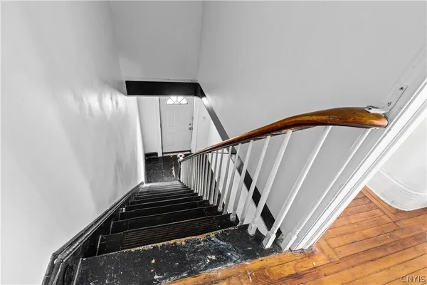 $174,900 | 170 West 8th Street, Oswego, NY 13126