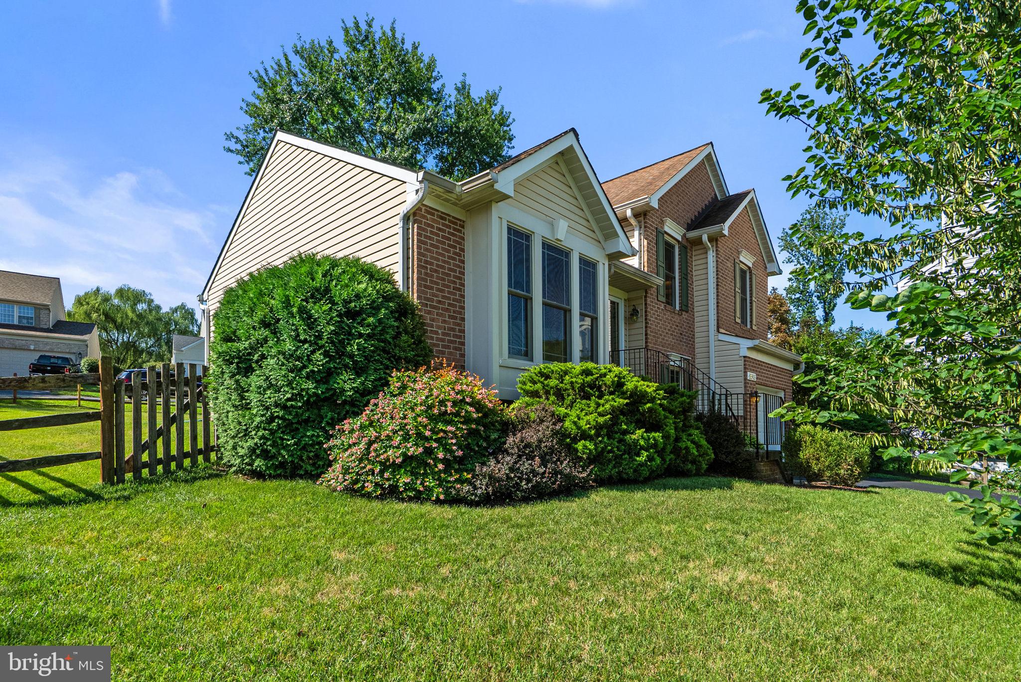 9543 Ridgeview Drive Columbia, MD 21046 - Photo 2 of 44 Charming split-level home on .22 of an acre