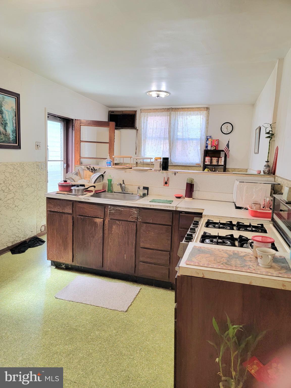 1926 South 12th Street Philadelphia, PA 19148 - Photo 5 of 13