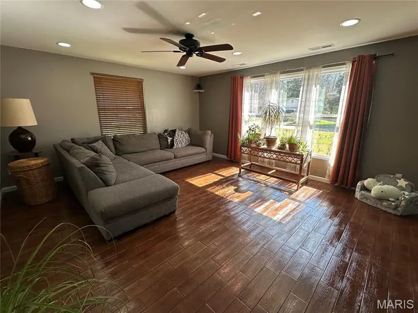 $289,900 | 2243 Sherwood Drive, Cape Girardeau, MO 63701