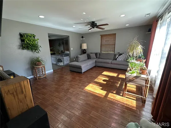 $289,900 | 2243 Sherwood Drive, Cape Girardeau, MO 63701