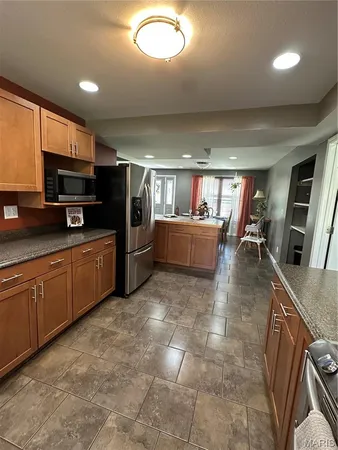 $289,900 | 2243 Sherwood Drive, Cape Girardeau, MO 63701