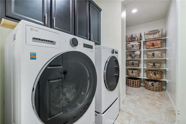a bedroom with a bed and a ceiling fan