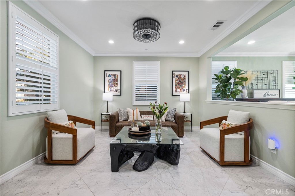 28537 Vista Del Rio Drive Valencia, CA 91354 - Photo 4 of 53 a living room with furniture and a window