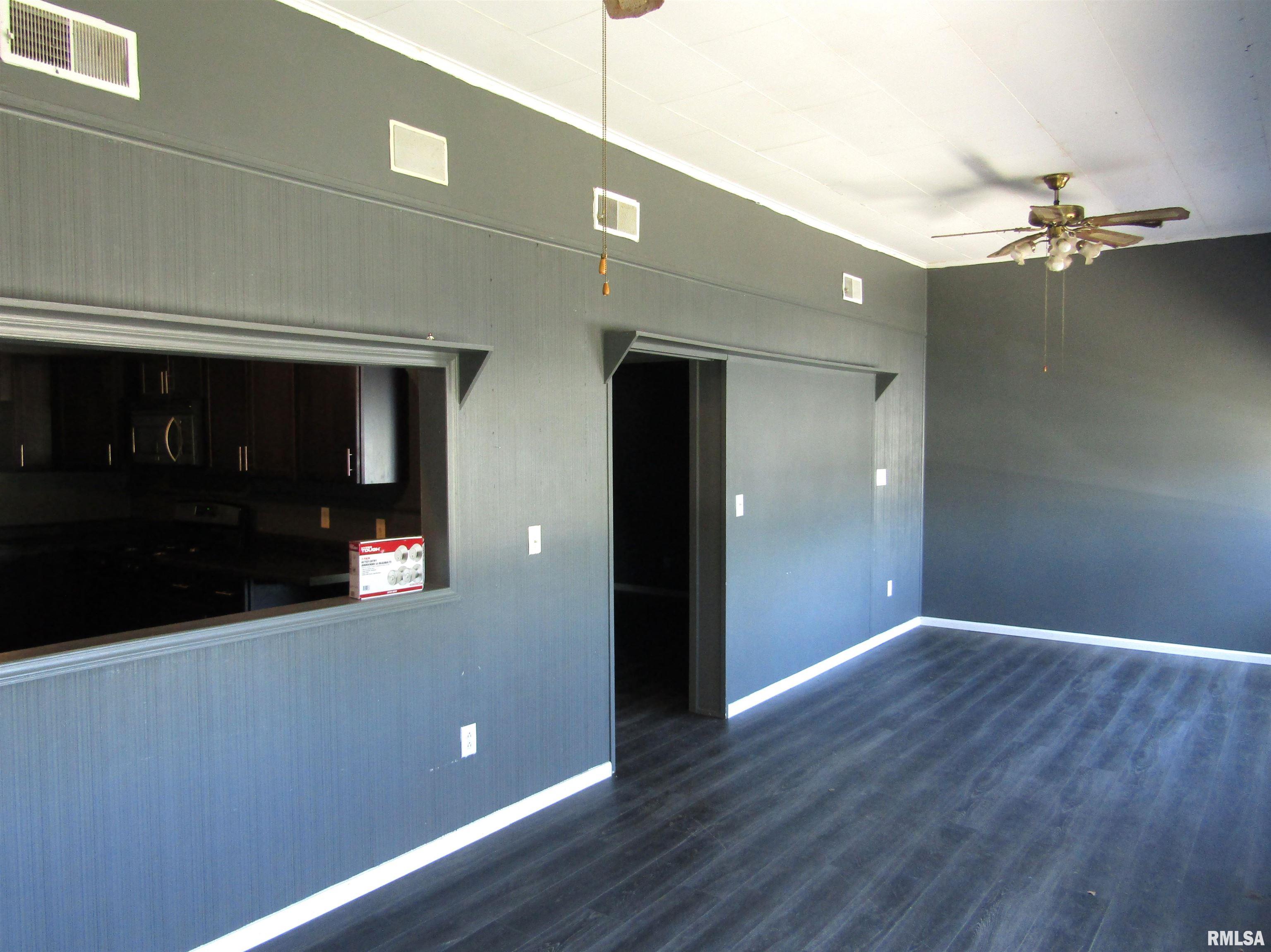 1320 North Main Street Canton, IL 61520 - Photo 13 of 57