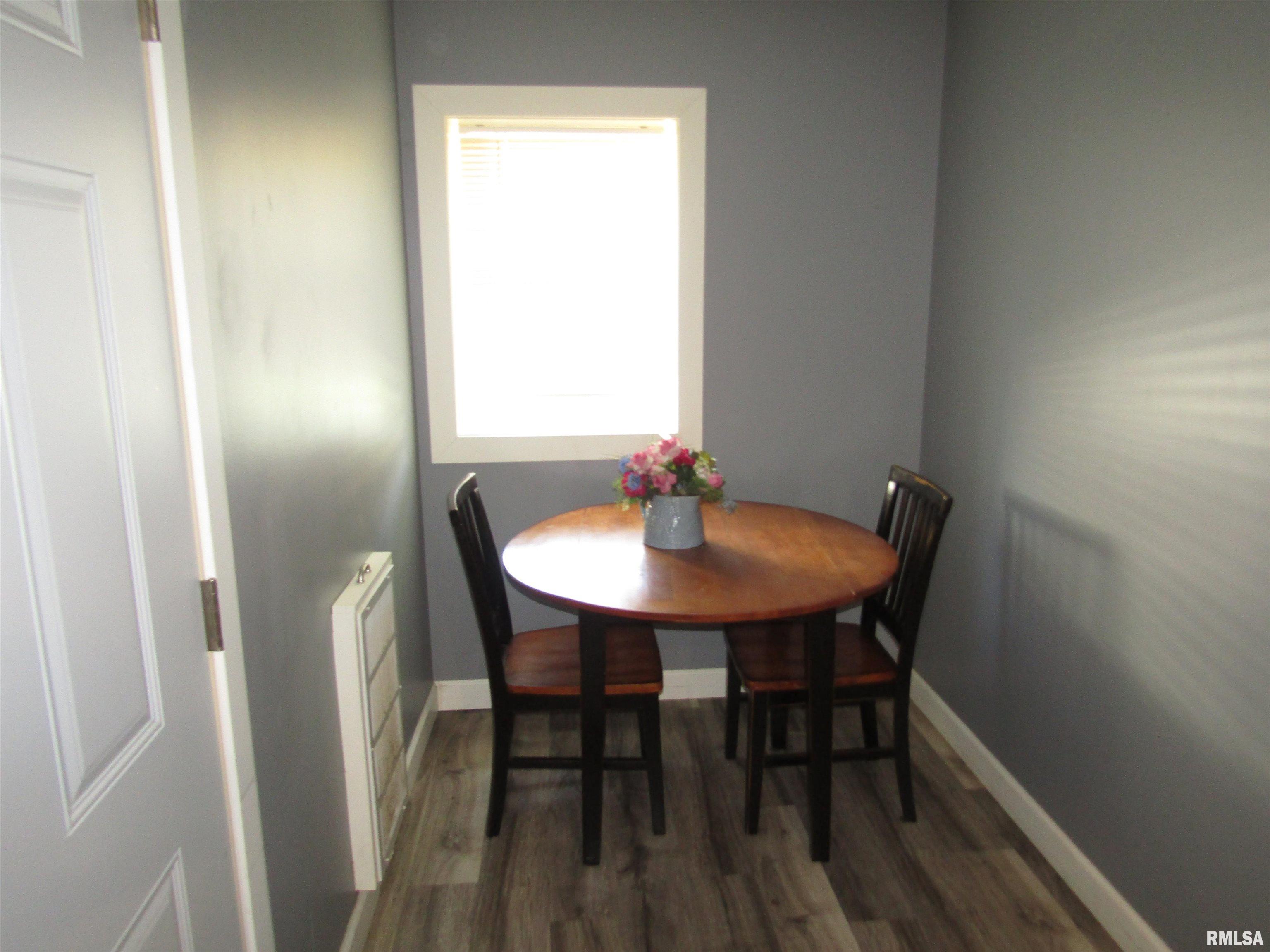 1320 North Main Street Canton, IL 61520 - Photo 25 of 57
