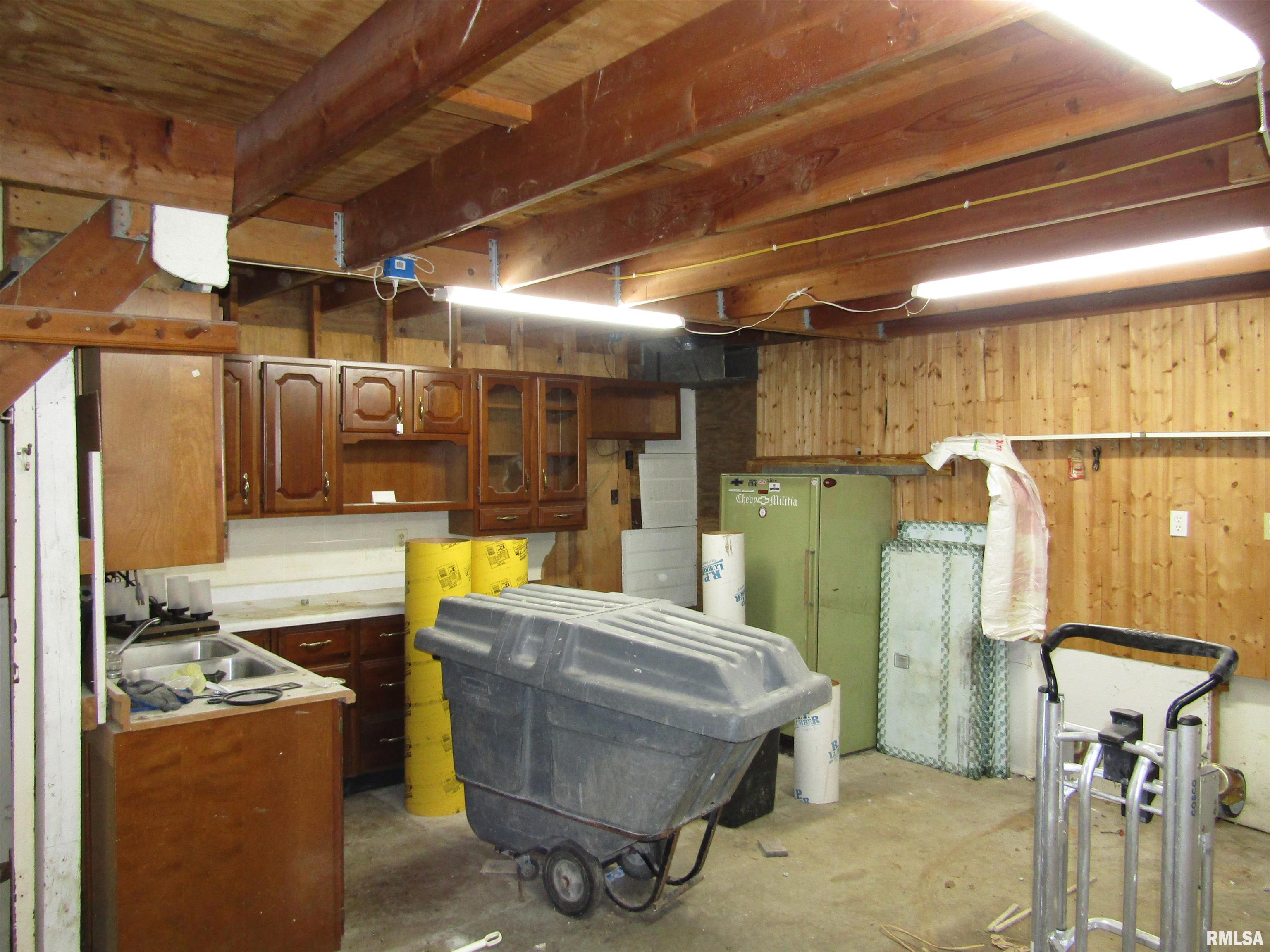 1320 North Main Street Canton, IL 61520 - Photo 53 of 57