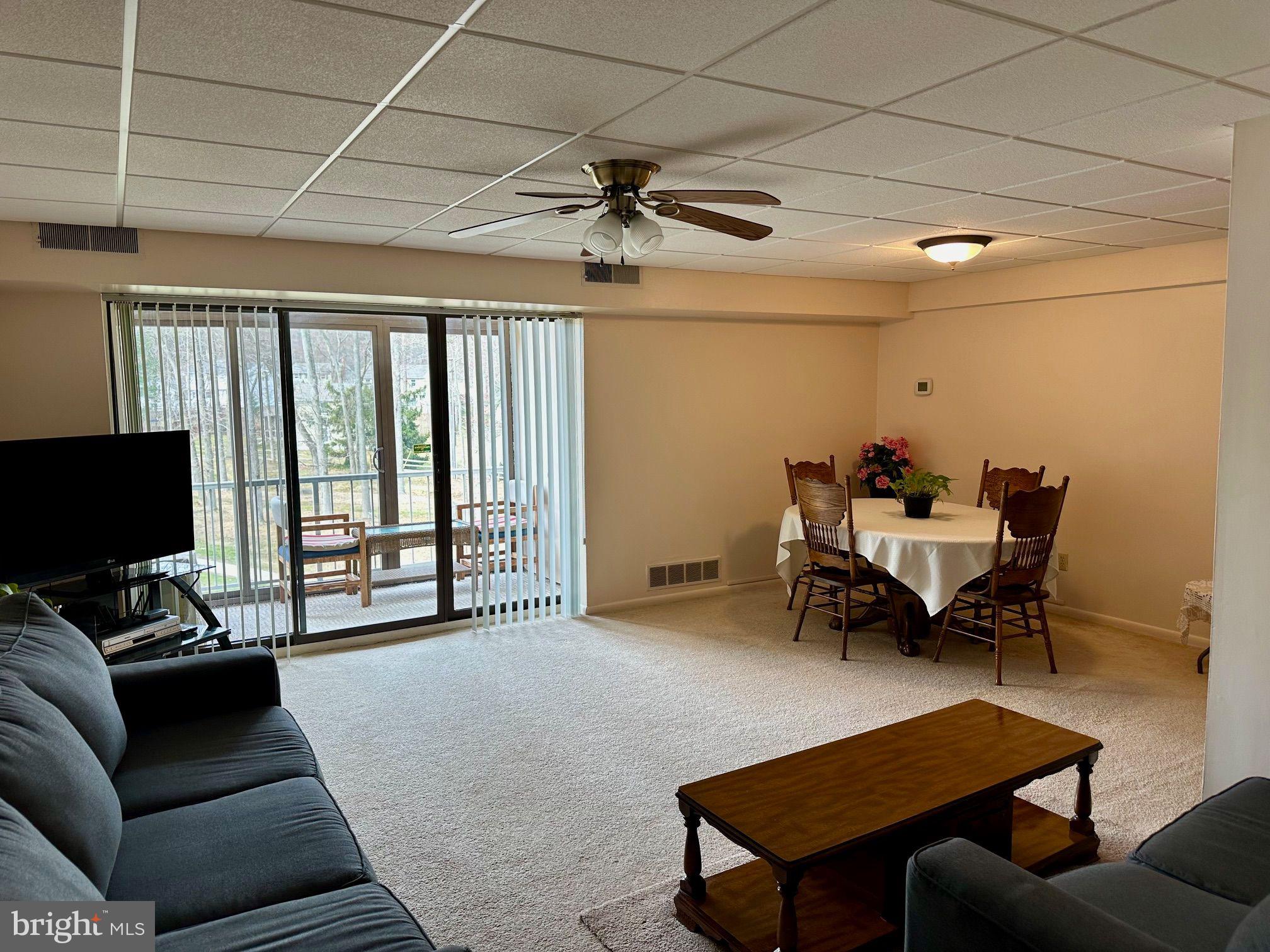 60 Welsh Tract Road, Unit B307 Newark, DE 19713 - Photo 8 of 28 Great Room