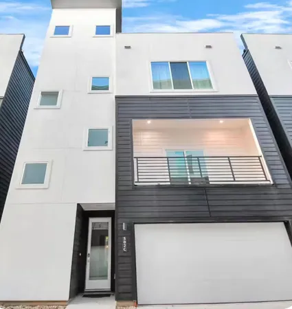 $4,000 | 502 Schweikhardt Street, Unit C, Houston, TX 77020