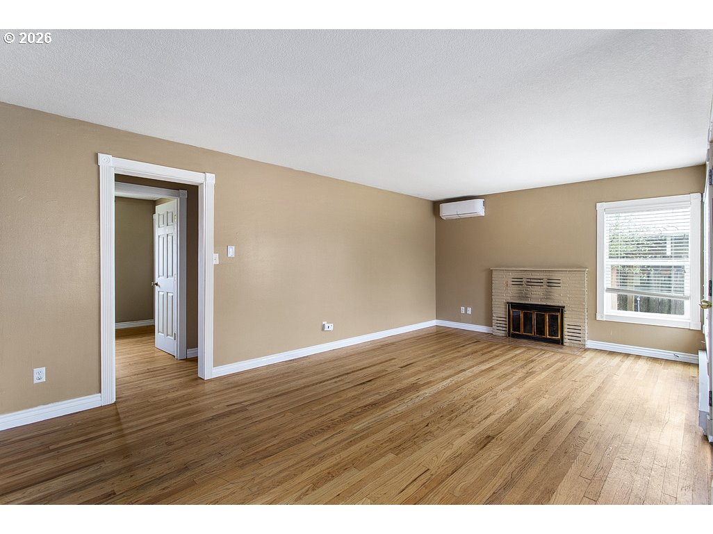 3025 Maple Street Longview, WA 98632 - Photo 7 of 35