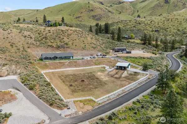 $1,250,000 | 26 Corral Creek Drive, Orondo, WA 98843