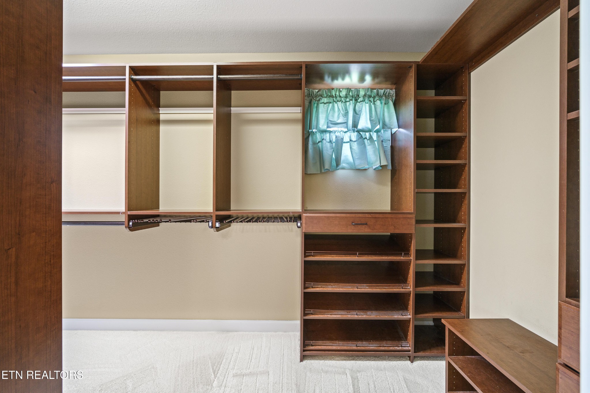 40 Bluff View Terrace Crossville, TN 38558 - Photo 27 of 47