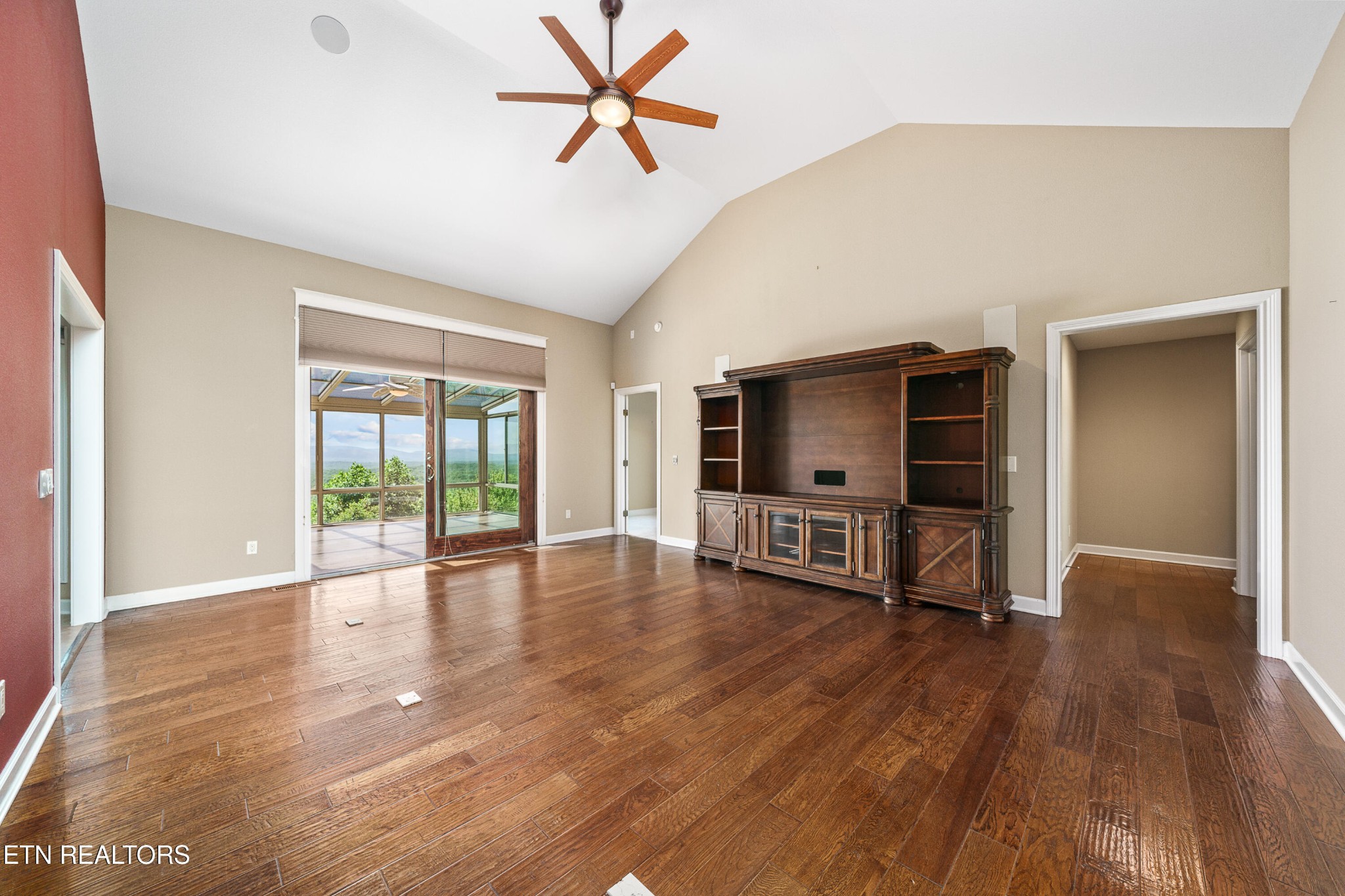 40 Bluff View Terrace Crossville, TN 38558 - Photo 8 of 47