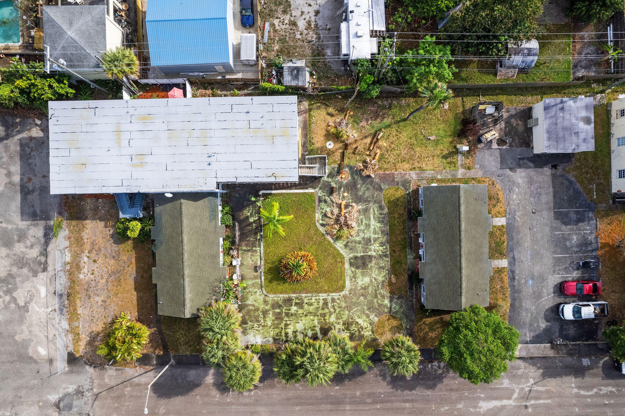 840 Almeria Road, Unit 2 West Palm Beach, FL 33405 - Photo 4 of 15 an aerial view of a house with outdoor space