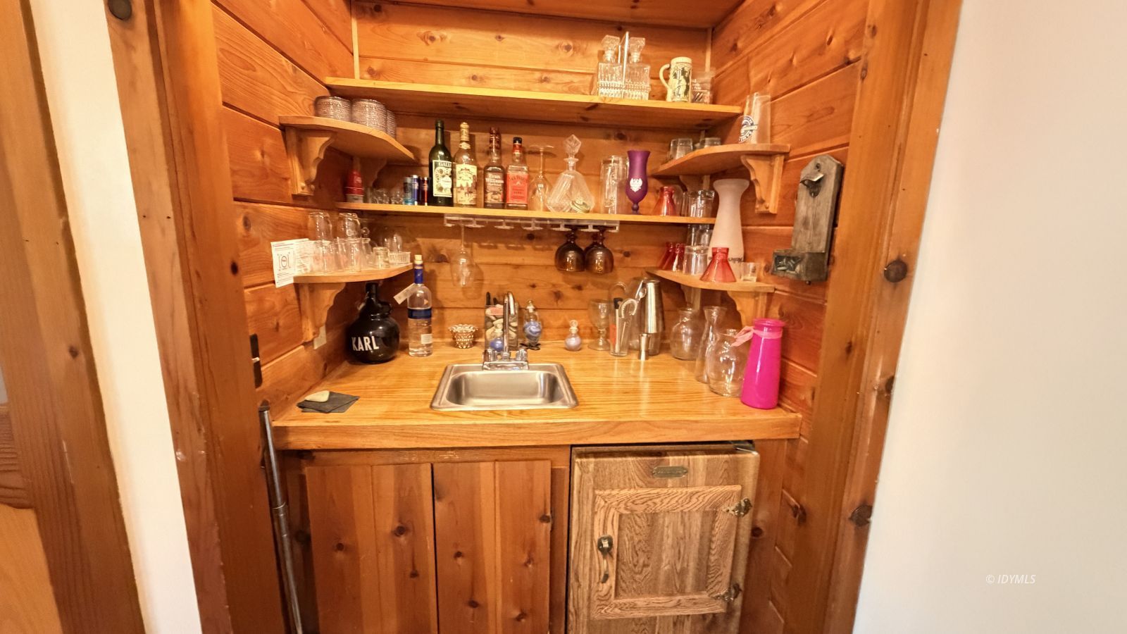 54061 Linger Lane Idyllwild, CA 92549 - Photo 18 of 51 Untitled