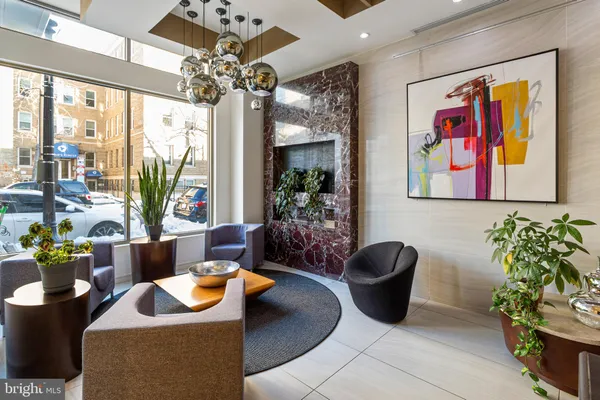 $2,000 | 2550 17th Street Northwest, Unit 511, Washington, DC 20009