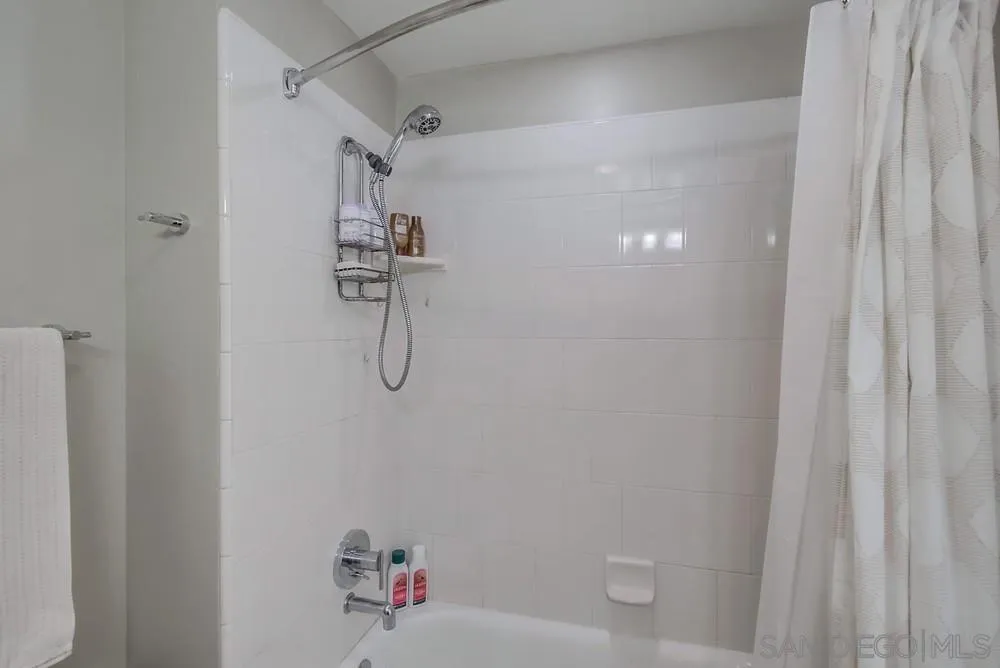 321 Tenth Avenue, Unit 903 San Diego, CA 92101 - Photo 19 of 55