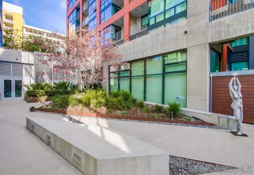 321 Tenth Avenue, Unit 903 San Diego, CA 92101 - Photo 46 of 55 a front view of a house with garden
