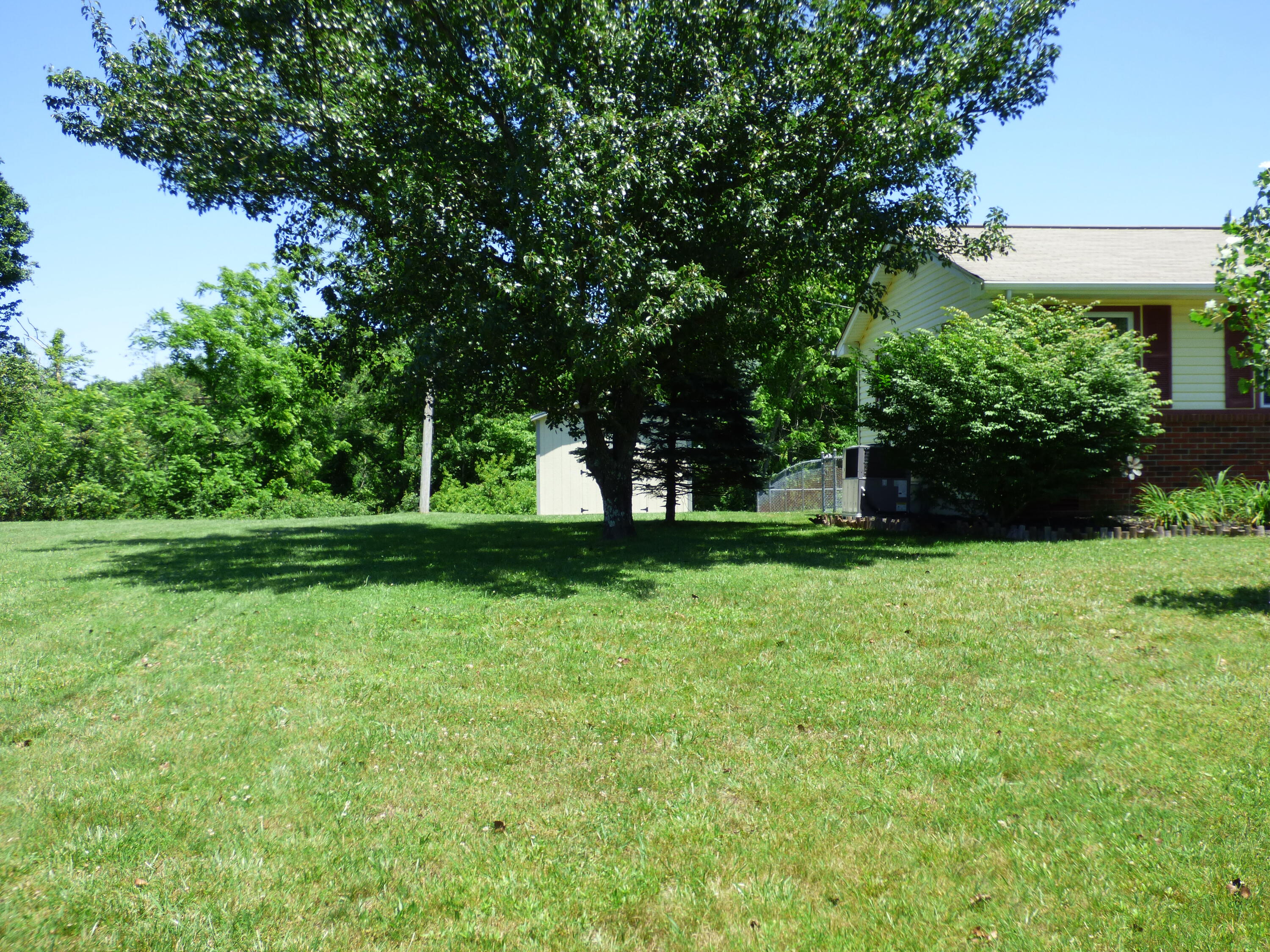 160 Drew Howard Road Crossville, TN 38558 - Photo 3 of 27 P1040838