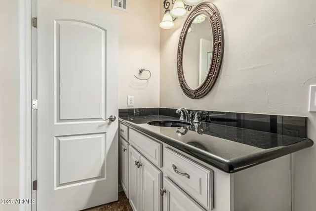 $599,000 | 2807 North 8th Avenue, Phoenix, AZ 85007