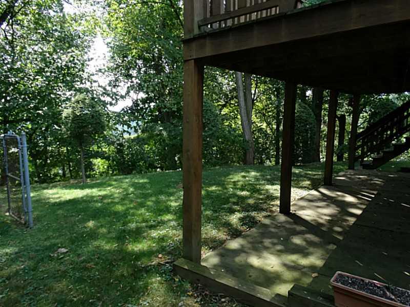 6650 Landview Road Pittsburgh, PA 15217 - Photo 3 of 24 Exterior Back.