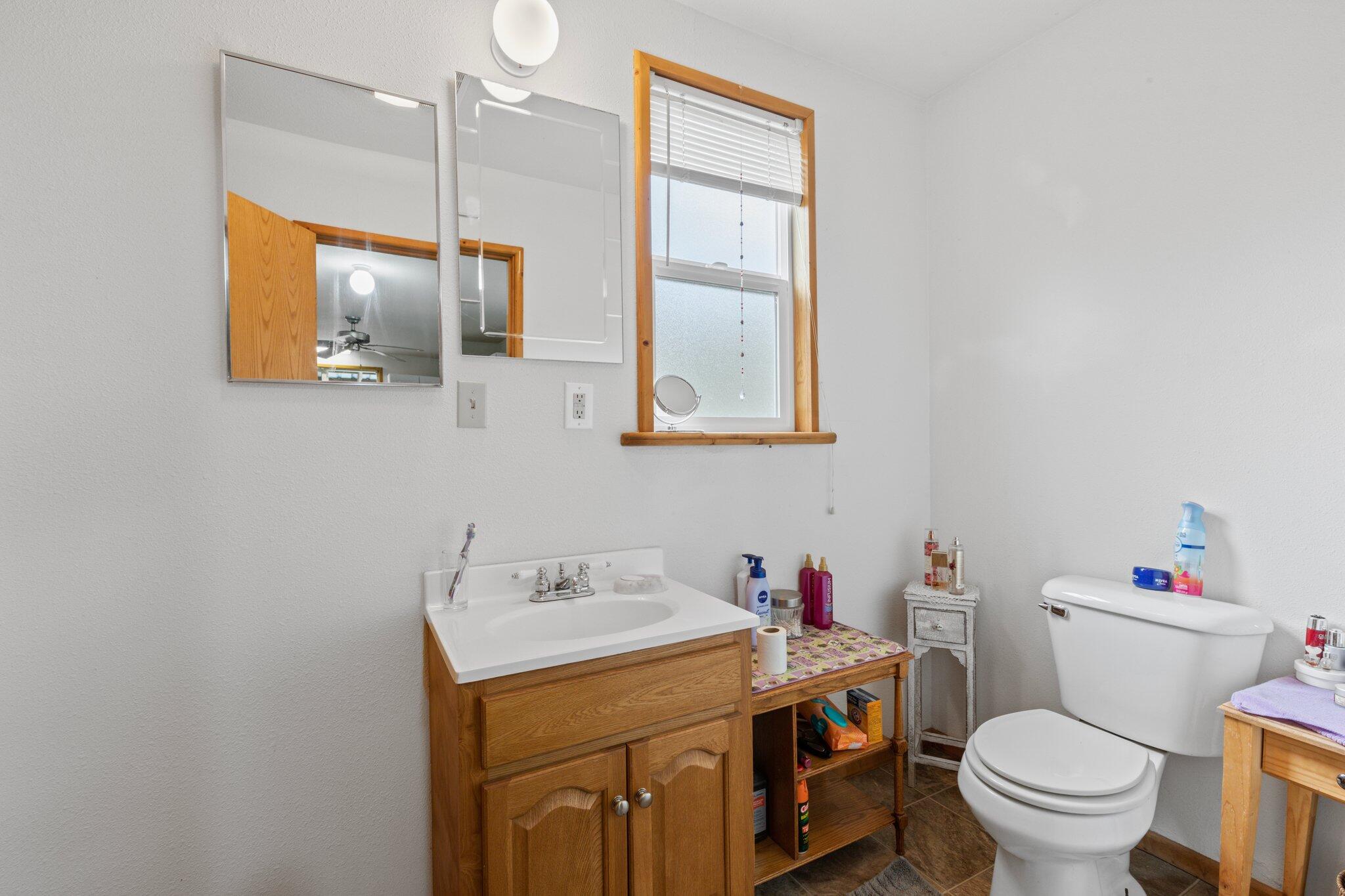 5445 West Side Road Cave Junction, OR 97523 - Photo 22 of 50 23-web-or-mls-WCIL0124