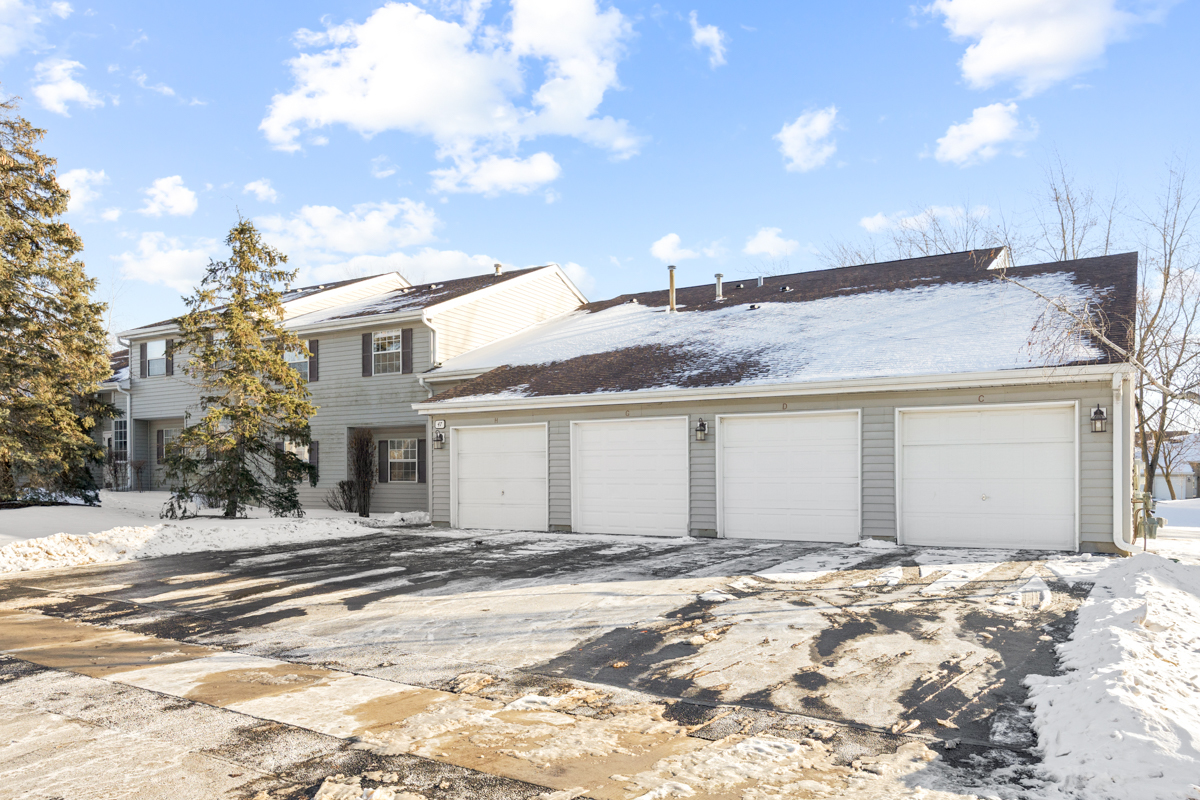 47 Gant Circle, Unit G Streamwood, IL 60107 - Photo 20 of 21
