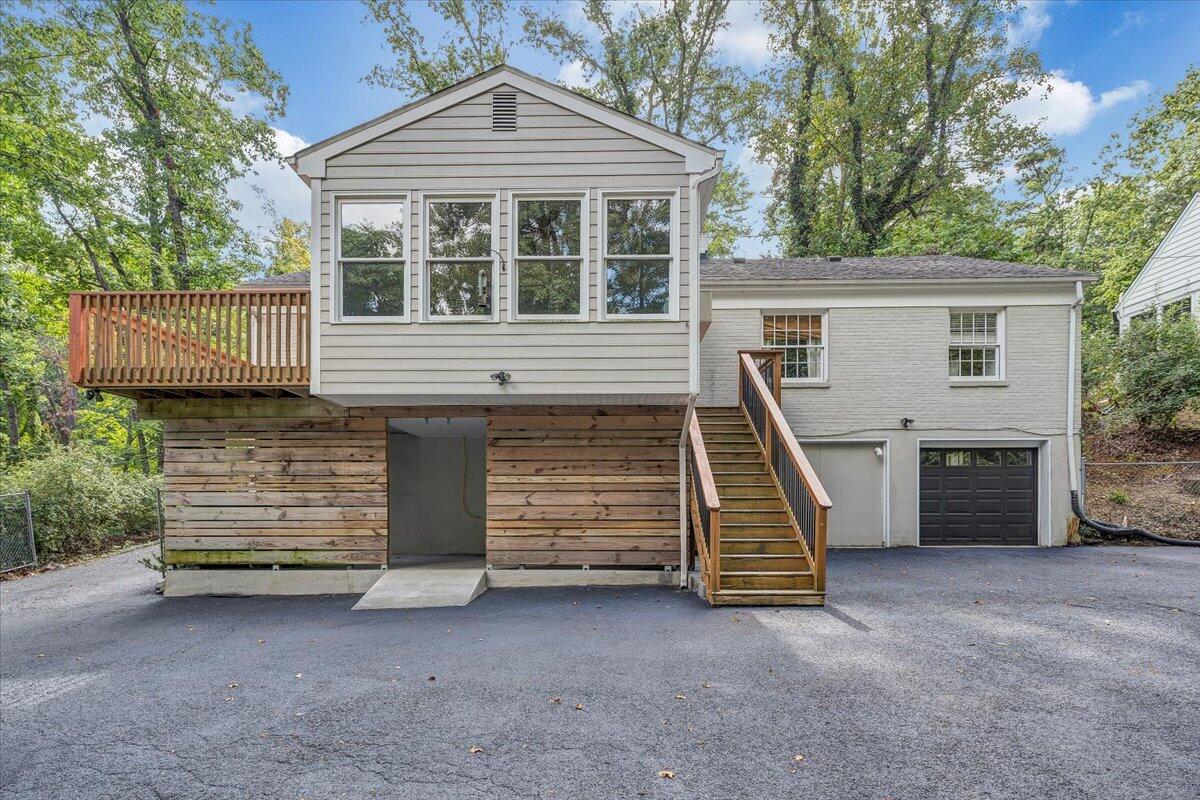 3135 West Ridge Road Southwest Roanoke, VA 24014 - Photo 46 of 50 a view of a house with a yard