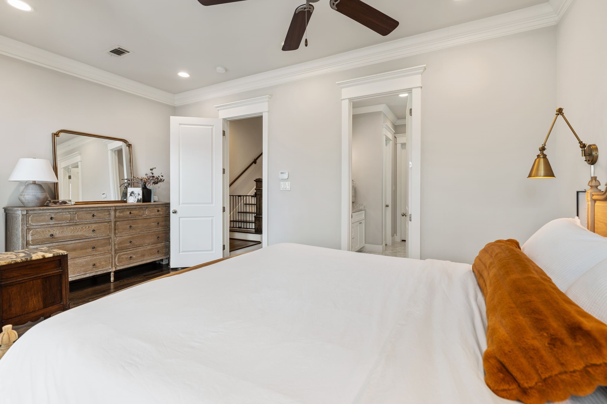 924 Aurora Street Houston, TX 77009 - Photo 22 of 37 The room's soothing color palette creates a restful ambiance.