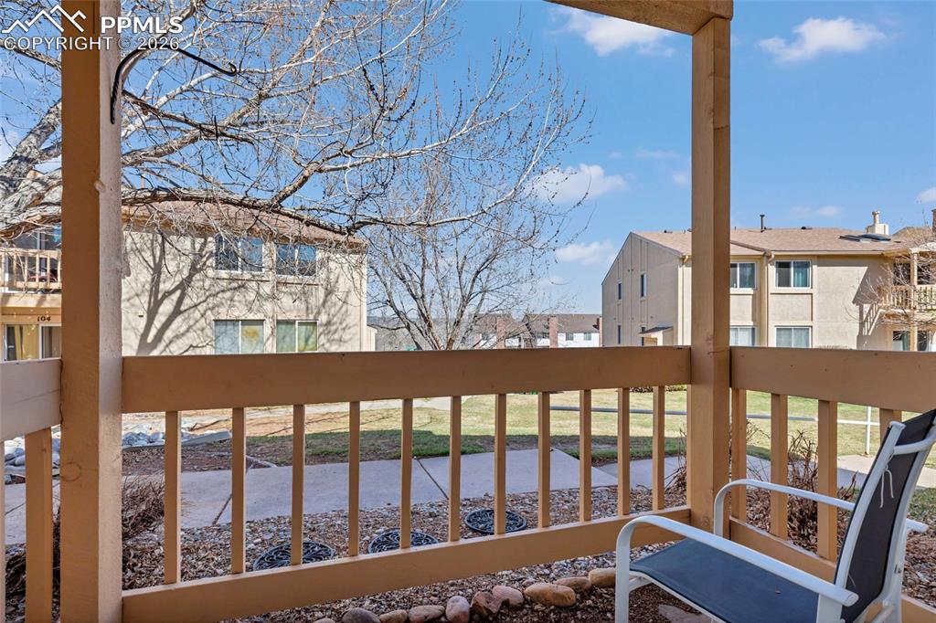 846 Tenderfoot Hill Road, Unit 102 Colorado Springs, CO 80906 - Photo 3 of 15